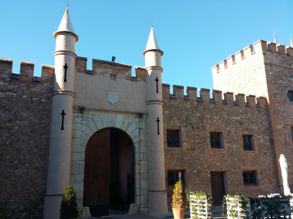 Masia de San Juan - castillo con piscina en plena Sierra Calderona Segorbe  Exterior foto